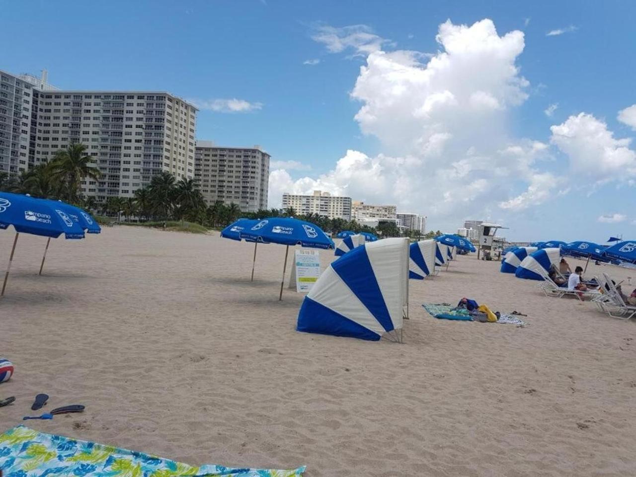 Studio Intracoastal Views! 5 Min Walk To The Beach Villa Pompano Beach Exterior foto