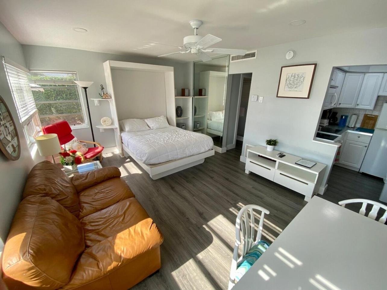 Studio Intracoastal Views! 5 Min Walk To The Beach Villa Pompano Beach Exterior foto